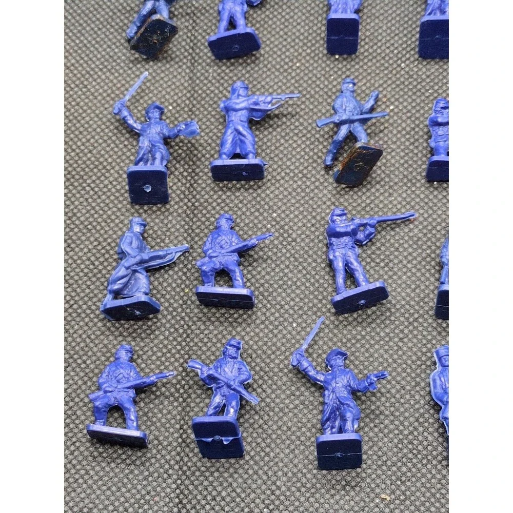 (36) Civil War Miniatures 1/72 Scale